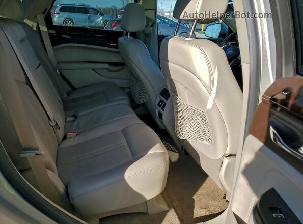 3GYFNCE3XGS530201 2016 CADILLAC SRX Beige უკანა სალონის ხედი