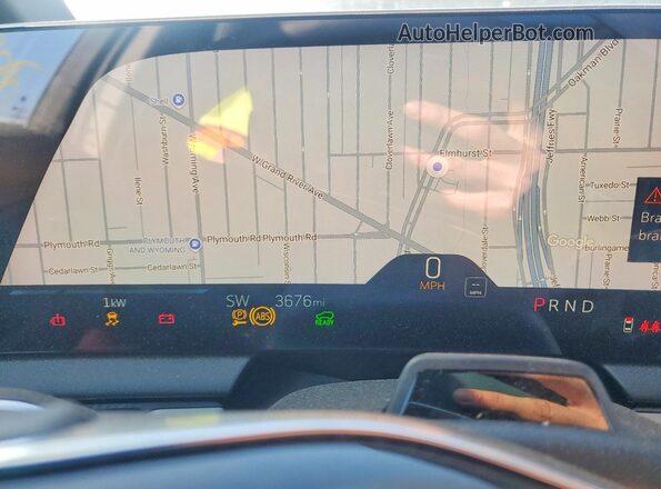 3GYK3EMR7SS251545 2025 CADILLAC OPTIQ Серебряный Вид щитка приборов