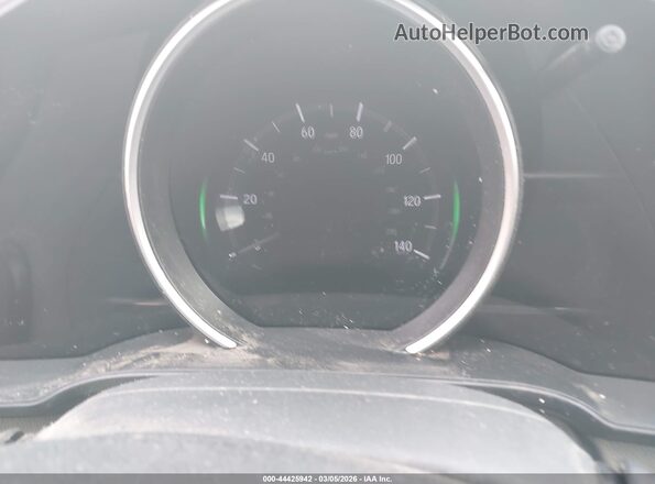 3HGGK5G89JM711973 2018 HONDA FIT Белый Вид задних сидений