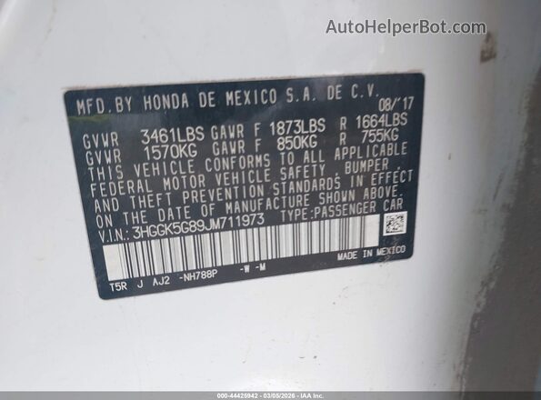 3HGGK5G89JM711973 2018 HONDA FIT Белый Вид подкапотного пространства