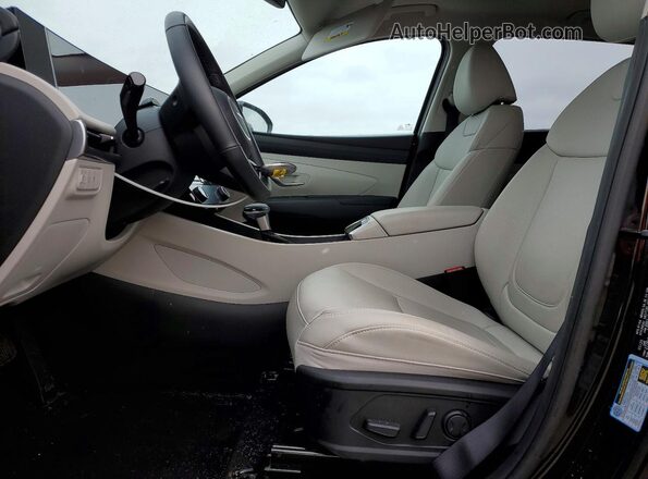 3KMJCCDE5SE019749 2025 HYUNDAI TUCSON Black Widok wnętrza z przodu