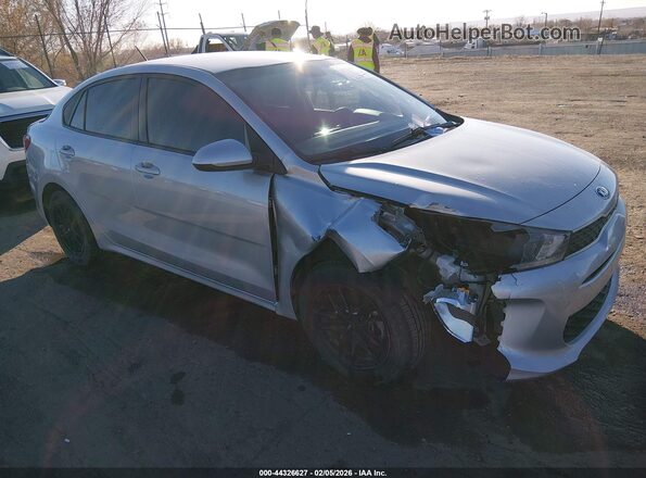 3KPA24AD0LE297869 2020 KIA RIO Серый Передняя правая четверть