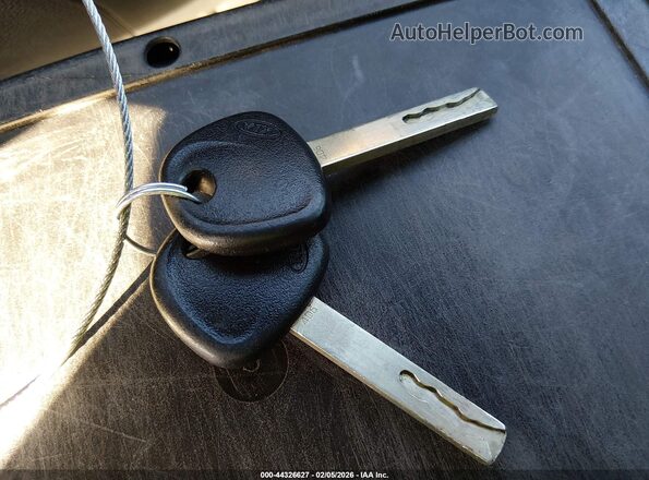 3KPA24AD0LE297869 2020 KIA RIO Серый Вид панели приборов