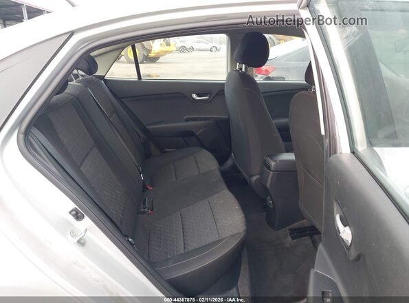 3KPA24AD2ME404986 2021 KIA RIO Серебряный Вид наклейки с VIN-кодом