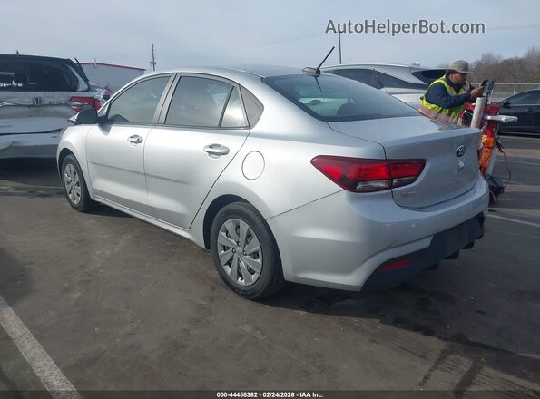 3KPA24AD4LE359516 2020 KIA RIO Silver Tył lewy