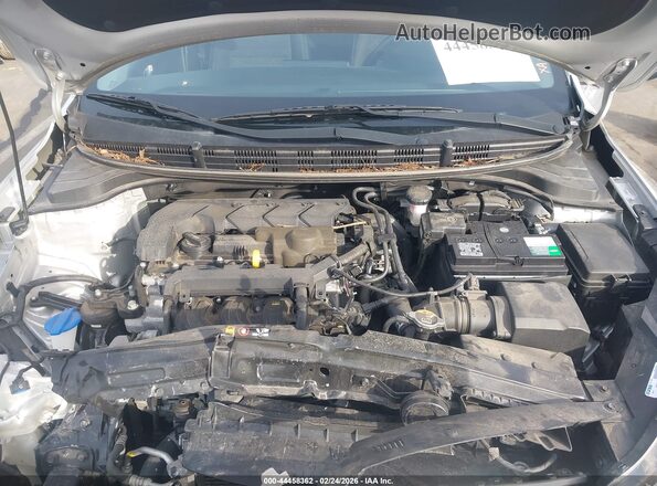 3KPA24AD4LE359516 2020 KIA RIO Silver Widok z tyłu