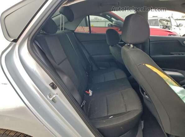 3KPA24AD7ME423002 2021 KIA RIO Silver Вид задніх сидінь