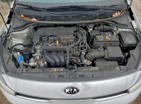 3KPA25AD0PE573138 2023 KIA RIO Silver Vista interior trasera