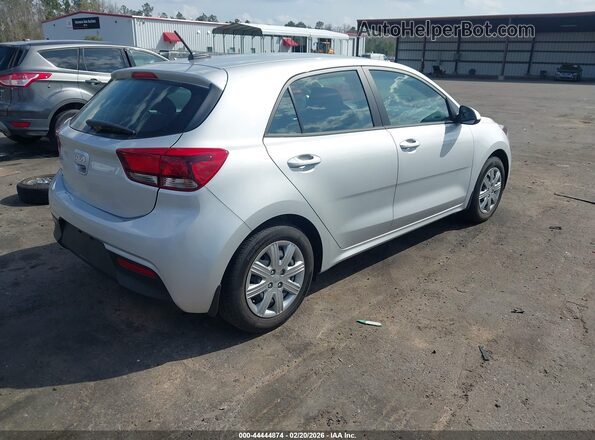 3KPA25AD7PE560693 2023 KIA RIO 5-DOOR Серебряный Задняя правая четверть