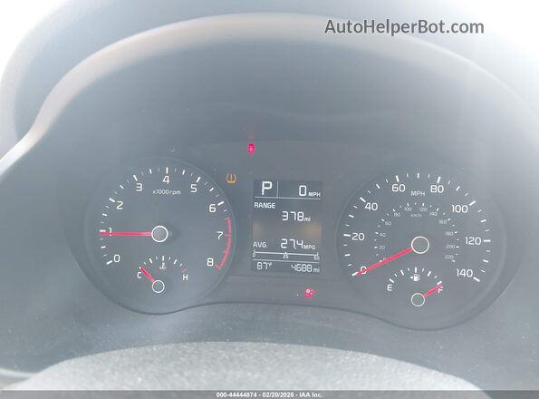 3KPA25AD7PE560693 2023 KIA RIO 5-DOOR Серебряный Вид задних сидений