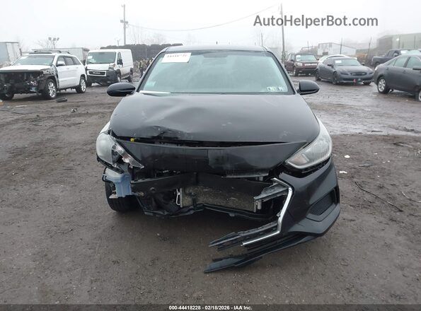 3KPC24A30JE021267 2018 HYUNDAI ACCENT Черный Вид панели приборов
