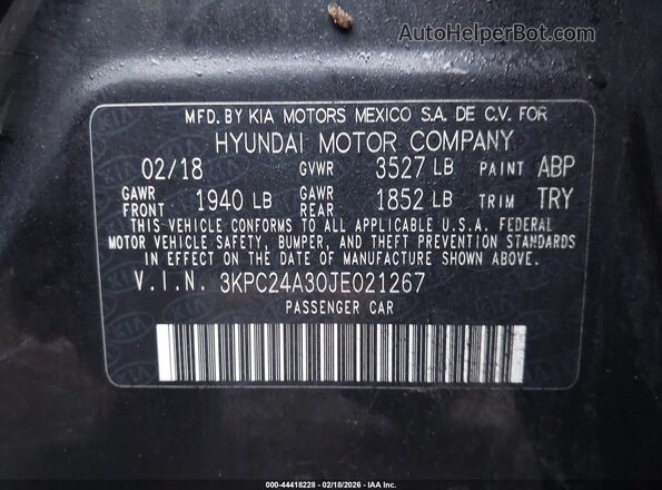 3KPC24A30JE021267 2018 HYUNDAI ACCENT Черный Вид подкапотного пространства
