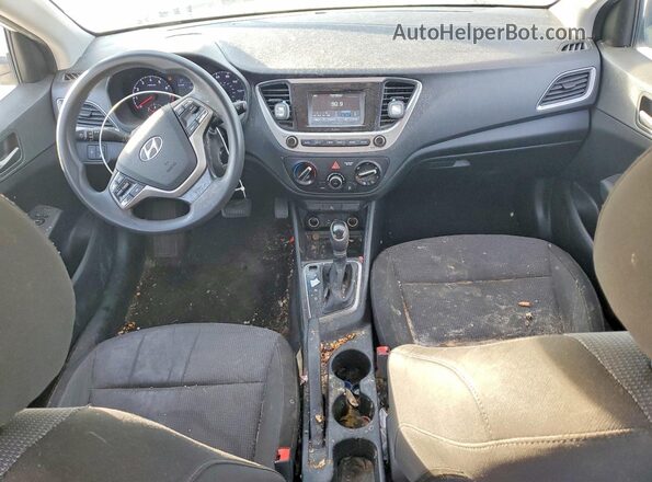 3KPC24A31KE045160 2019 HYUNDAI ACCENT White Widok deski rozdzielczej