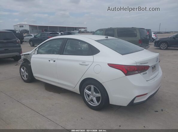 3KPC24A32JE012375 2018 HYUNDAI ACCENT Белый Задняя левая четверть