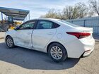 2020 Hyundai Accent Se Белый vin: 3KPC24A64LE106710