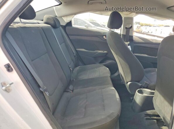 3KPC24A64LE106710 2020 HYUNDAI ACCENT Белый Вид задних сидений