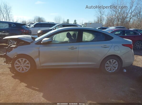 3KPC24A65LE104531 2020 HYUNDAI ACCENT Silver Widok wnętrza 360 stopni