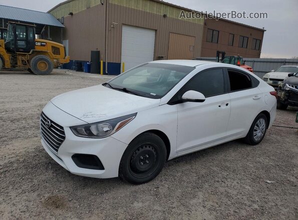 3KPC24A65ME131469 2021 HYUNDAI ACCENT White Vista tres cuartos delantera izquierda