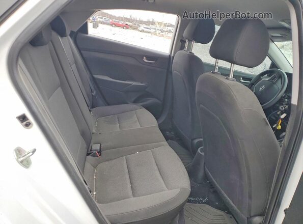 3KPC24A65ME131469 2021 HYUNDAI ACCENT White Vista de los asientos traseros