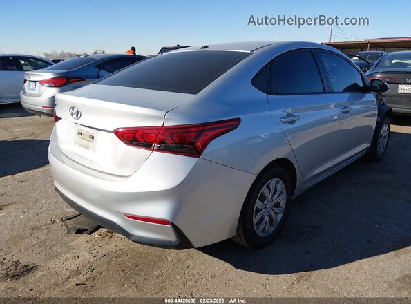 3KPC24A69LE092352 2020 HYUNDAI ACCENT Серебряный Задняя правая четверть