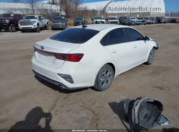 3KPF24AD0KE026802 2019 KIA FORTE Белый Задняя правая четверть