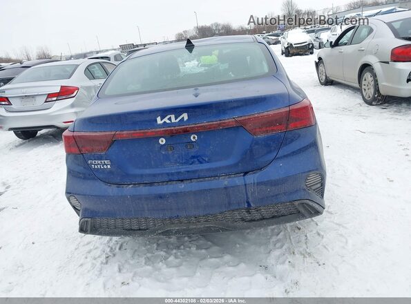 3KPF24AD0RE700215 2024 KIA FORTE Blue 