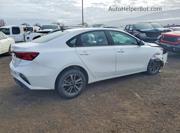 3KPF24AD2RE698046 2024 KIA FORTE Белый Задняя правая четверть
