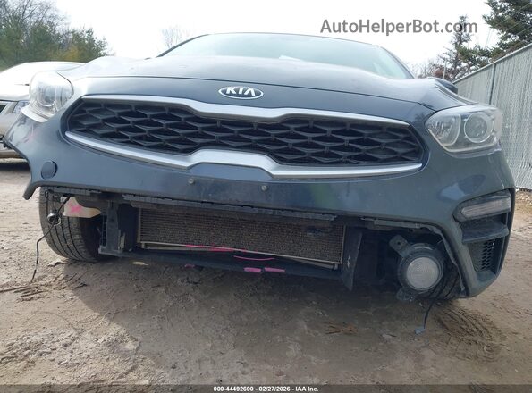 3KPF24AD3KE108698 2019 KIA FORTE Light Blue Вид спереди