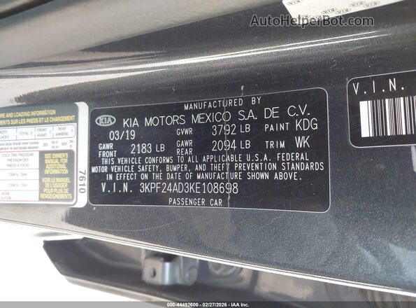 3KPF24AD3KE108698 2019 KIA FORTE Light Blue Вид подкапотного пространства
