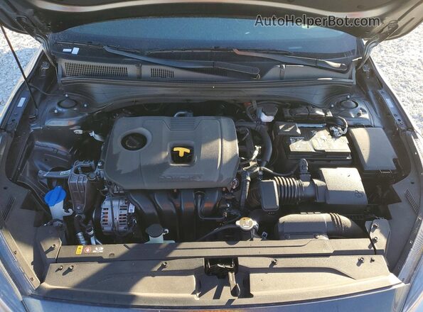 3KPF24AD3RE808215 2024 KIA FORTE Угольный Вид задней части салона