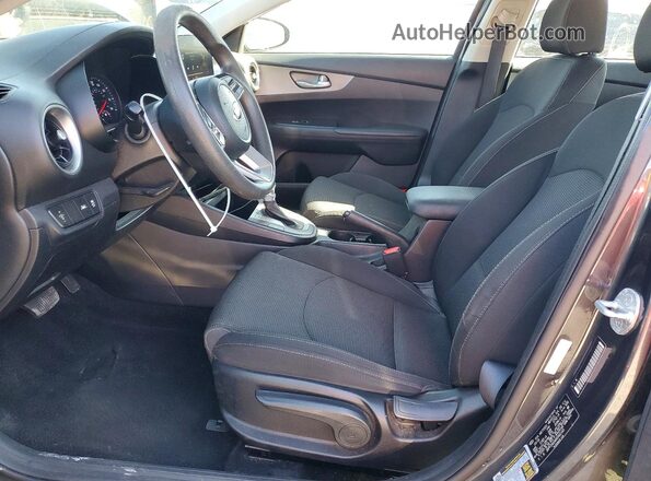 3KPF24AD4KE042145 2019 KIA FORTE Угольный Вид салона спереди