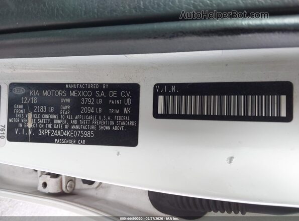 3KPF24AD4KE075985 2019 KIA FORTE Белый Вид подкапотного пространства