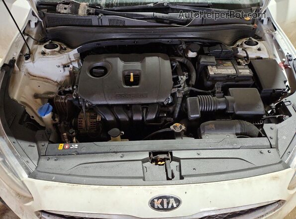 3KPF24AD4LE234277 2020 KIA FORTE Белый Вид задней части салона