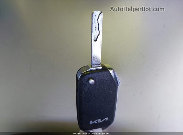 3KPF24AD4RE732309 2024 KIA FORTE Белый Вид панели приборов
