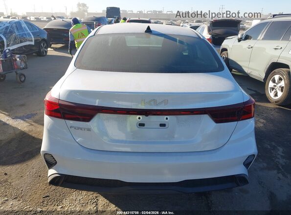 3KPF24AD4RE732309 2024 KIA FORTE Белый 