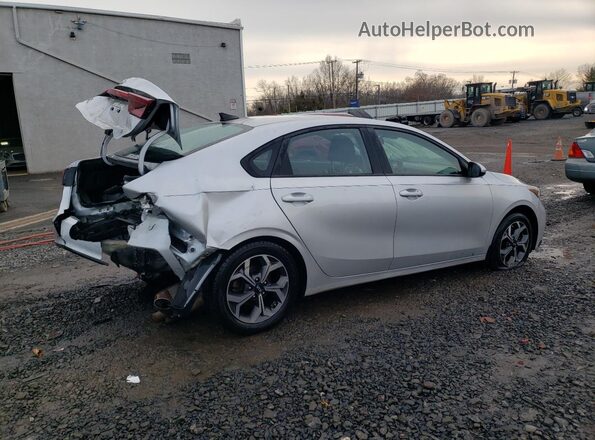 3KPF24AD6ME370492 2021 KIA FORTE Серебряный Задняя правая четверть