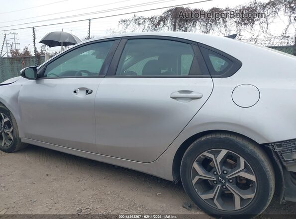 3KPF24AD7KE051907 2019 KIA FORTE Серебряный Панорамный вид салона 360°