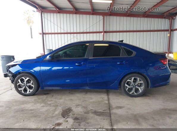 3KPF24AD7ME396325 2021 KIA FORTE Синий 