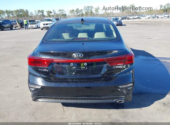 3KPF24ADXME382886 2021 KIA FORTE Черный 