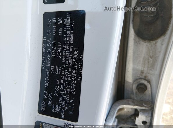 3KPF34AD6LE258061 2020 KIA FORTE Белый Вид подкапотного пространства