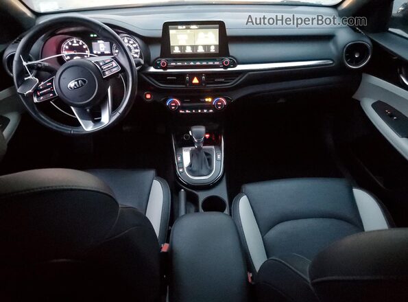 3KPF54AD2KE034665 2019 KIA FORTE Charcoal Widok deski rozdzielczej