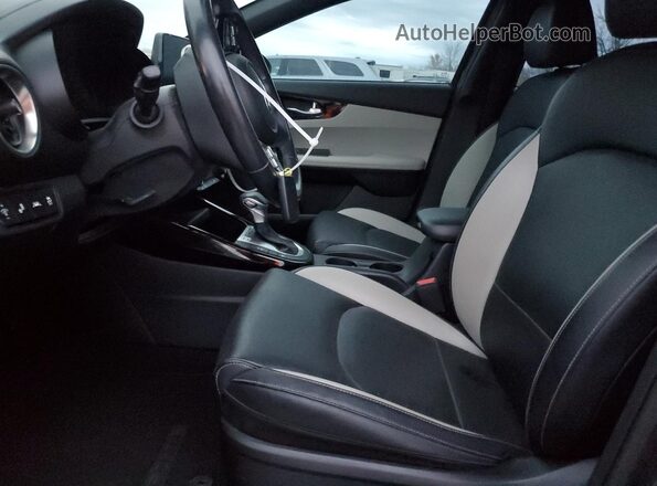 3KPF54AD2KE034665 2019 KIA FORTE Charcoal Widok wnętrza z przodu