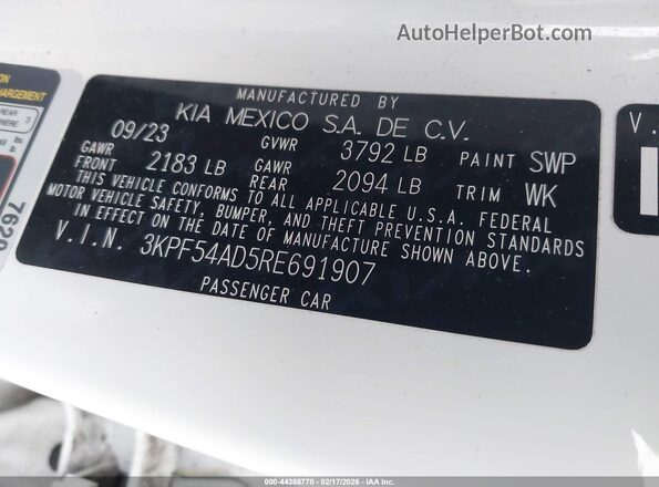 3KPF54AD5RE691907 2024 KIA FORTE Белый Вид подкапотного пространства