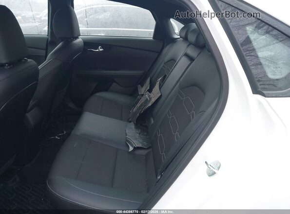 3KPF54AD5RE691907 2024 KIA FORTE Белый Вид наклейки с VIN-кодом