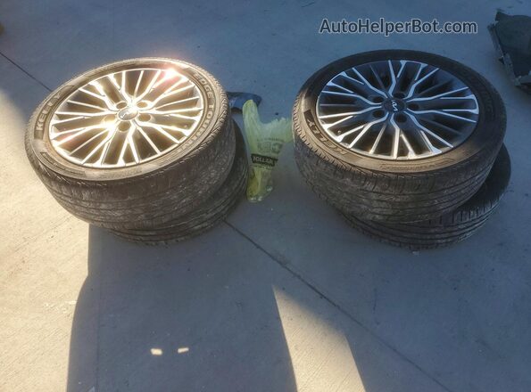 3KPF54AD7PE543660 2023 KIA FORTE Красный Вид подкапотного пространства