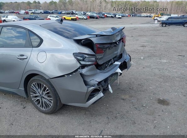 3KPF54ADXPE522270 2023 KIA FORTE Серебряный Вид спереди