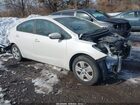 2017 Kia Forte Lx Белый vin: 3KPFL4A75HE100344
