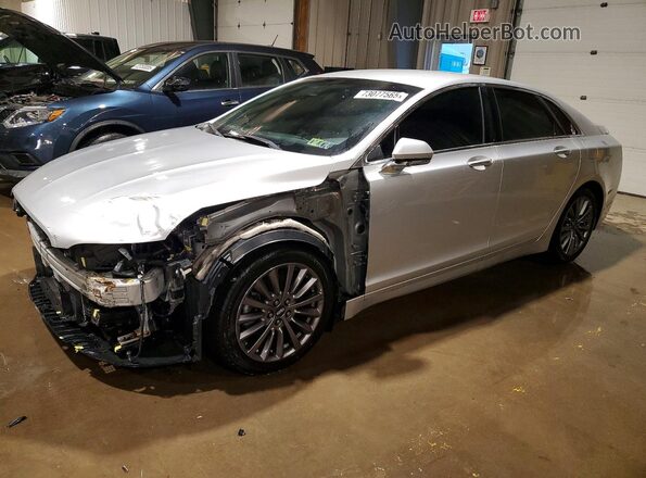 3LN6L5C96JR613648 2018 LINCOLN MKZ Серебряный Передняя левая четверть
