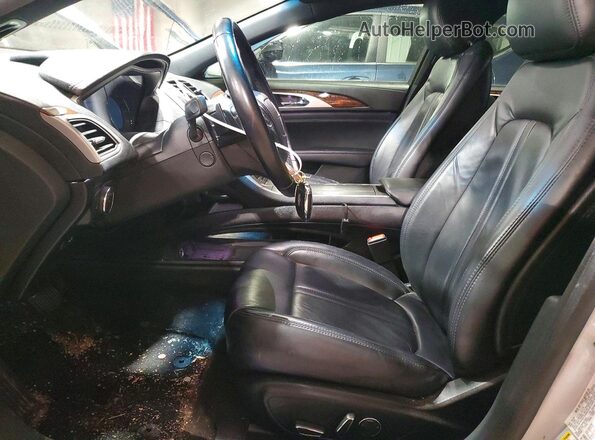 3LN6L5C96JR613648 2018 LINCOLN MKZ Серебряный Вид салона спереди