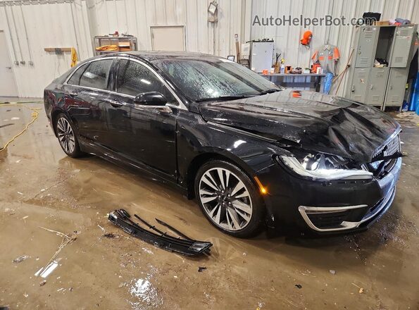 3LN6L5F91JR628604 2018 LINCOLN MKZ Черный Передняя правая четверть